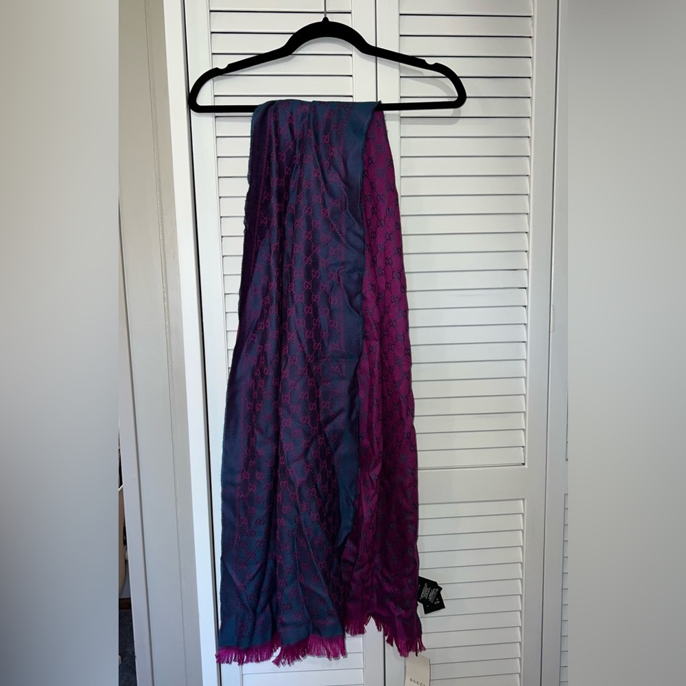 Gucci Reversible Blue Purple Scarf, New with Tags